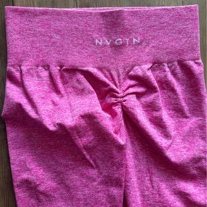 NVGTN scrunch leggings